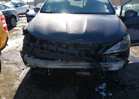 2019 Chrysler Pacifica Touring L z USA, uszkodzony, nr VIN 2C4RC1BG1KR576963